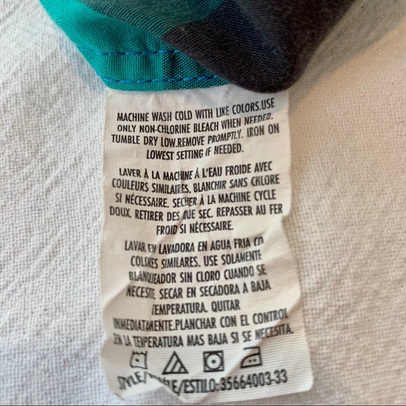 Calvin Klein Jeans button-up shirt. Lg 14/16 - Picture 9 of 9